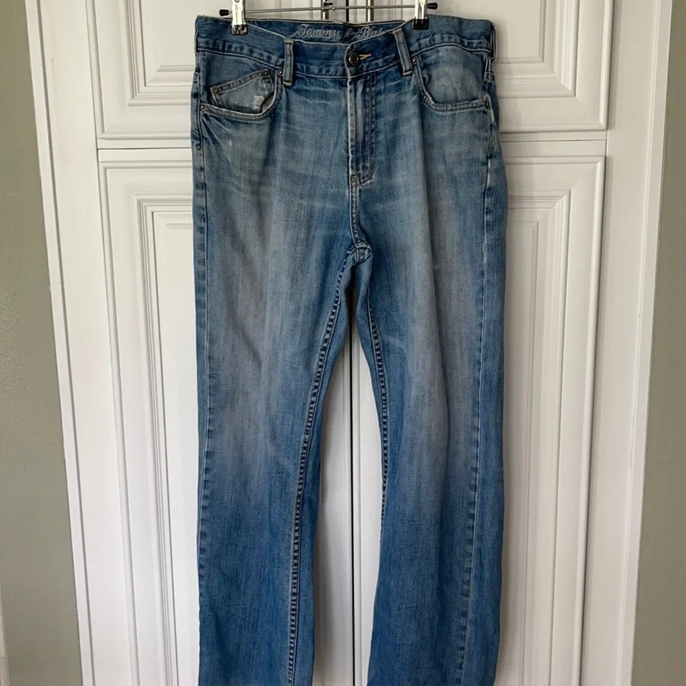 Tommy Bahama standard Jeans Size 35/30